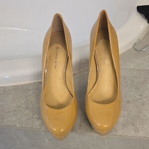 Gianni Bini Mustard Yellow Heels